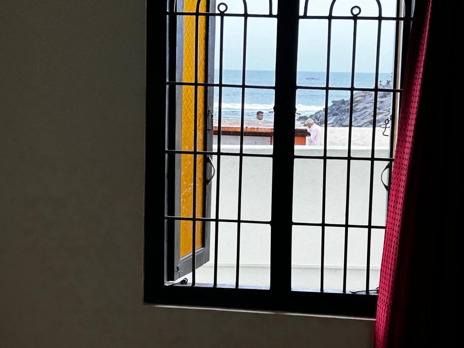 Le'Sap Beach Resort Puduccseri Kültér fotó